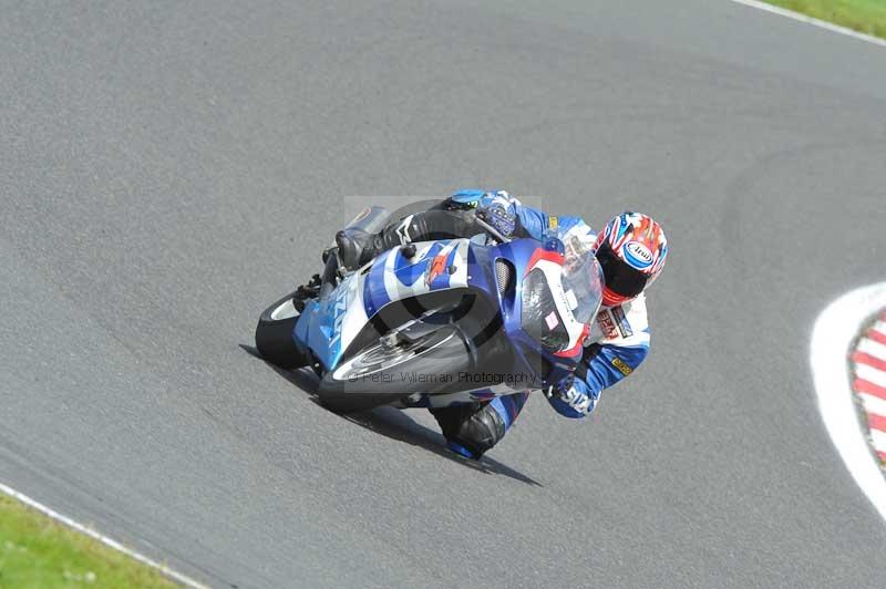 Motorcycle action photographs;Trackday digital images;event digital images;eventdigitalimages;no limits trackday;oulton park;oulton park circuit cheshire;oulton park photographs;peter wileman photography;trackday;trackday photos