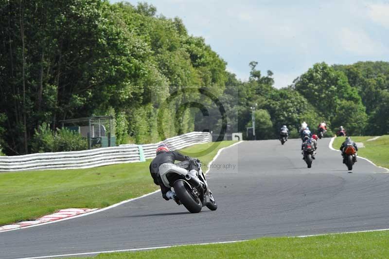 Motorcycle action photographs;Trackday digital images;event digital images;eventdigitalimages;no limits trackday;oulton park;oulton park circuit cheshire;oulton park photographs;peter wileman photography;trackday;trackday photos