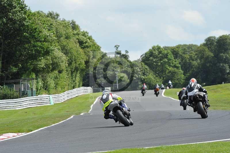 Motorcycle action photographs;Trackday digital images;event digital images;eventdigitalimages;no limits trackday;oulton park;oulton park circuit cheshire;oulton park photographs;peter wileman photography;trackday;trackday photos