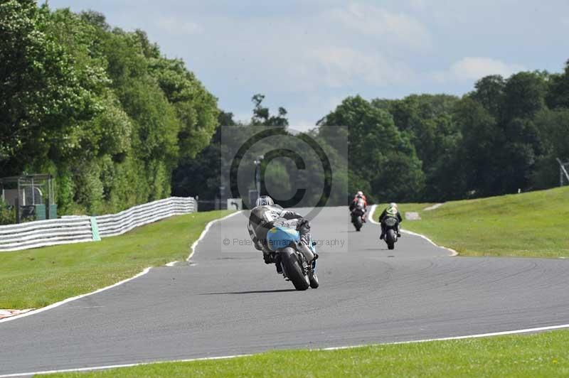 Motorcycle action photographs;Trackday digital images;event digital images;eventdigitalimages;no limits trackday;oulton park;oulton park circuit cheshire;oulton park photographs;peter wileman photography;trackday;trackday photos