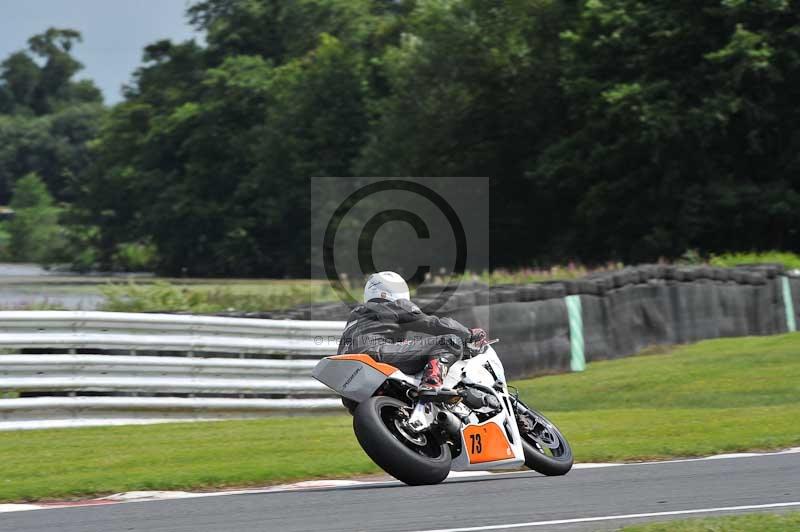 Motorcycle action photographs;Trackday digital images;event digital images;eventdigitalimages;no limits trackday;oulton park;oulton park circuit cheshire;oulton park photographs;peter wileman photography;trackday;trackday photos