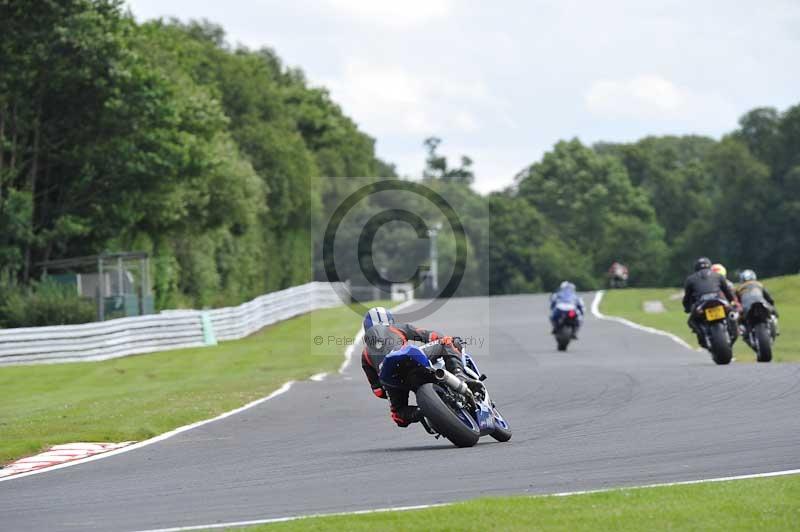 Motorcycle action photographs;Trackday digital images;event digital images;eventdigitalimages;no limits trackday;oulton park;oulton park circuit cheshire;oulton park photographs;peter wileman photography;trackday;trackday photos