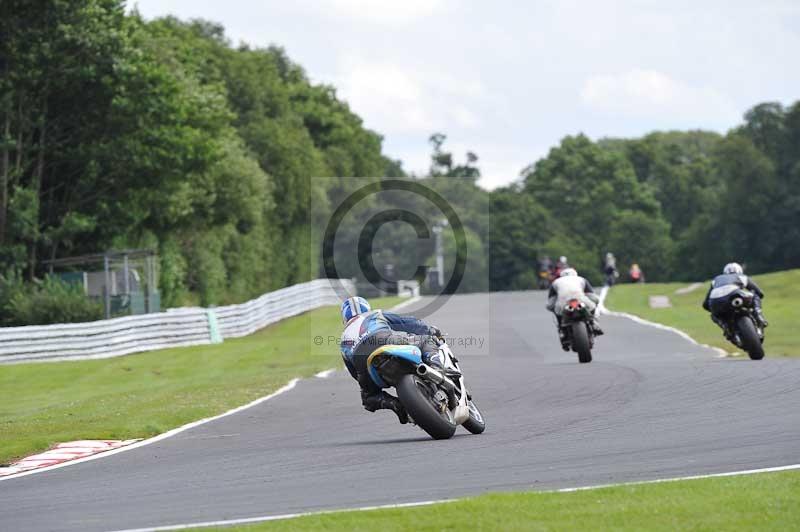 Motorcycle action photographs;Trackday digital images;event digital images;eventdigitalimages;no limits trackday;oulton park;oulton park circuit cheshire;oulton park photographs;peter wileman photography;trackday;trackday photos