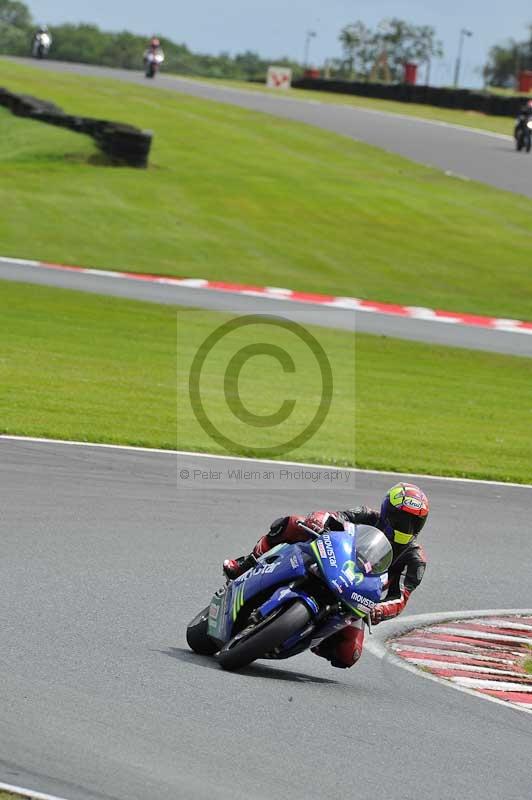 Motorcycle action photographs;Trackday digital images;event digital images;eventdigitalimages;no limits trackday;oulton park;oulton park circuit cheshire;oulton park photographs;peter wileman photography;trackday;trackday photos