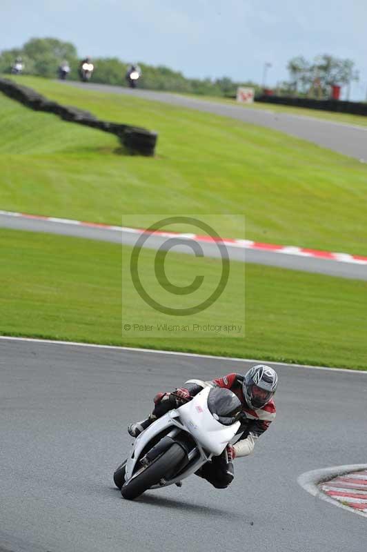 Motorcycle action photographs;Trackday digital images;event digital images;eventdigitalimages;no limits trackday;oulton park;oulton park circuit cheshire;oulton park photographs;peter wileman photography;trackday;trackday photos