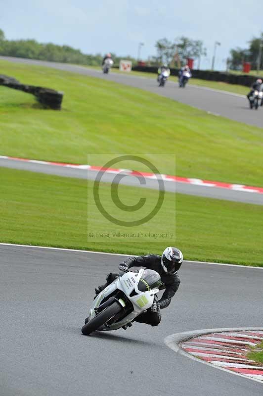 Motorcycle action photographs;Trackday digital images;event digital images;eventdigitalimages;no limits trackday;oulton park;oulton park circuit cheshire;oulton park photographs;peter wileman photography;trackday;trackday photos