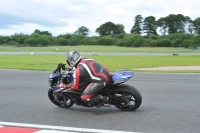 Motorcycle-action-photographs;Trackday-digital-images;event-digital-images;eventdigitalimages;no-limits-trackday;oulton-park;oulton-park-circuit-cheshire;oulton-park-photographs;peter-wileman-photography;trackday;trackday-photos