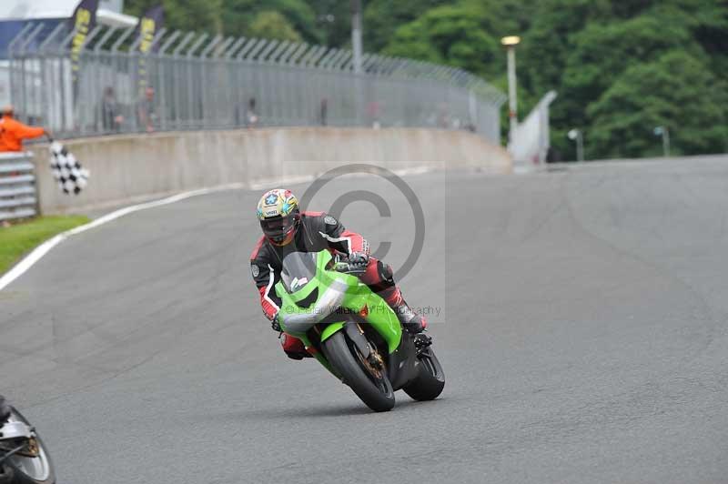 Motorcycle action photographs;Trackday digital images;event digital images;eventdigitalimages;no limits trackday;oulton park;oulton park circuit cheshire;oulton park photographs;peter wileman photography;trackday;trackday photos