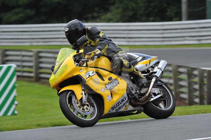 Motorcycle action photographs;Trackday digital images;event digital images;eventdigitalimages;no limits trackday;oulton park;oulton park circuit cheshire;oulton park photographs;peter wileman photography;trackday;trackday photos