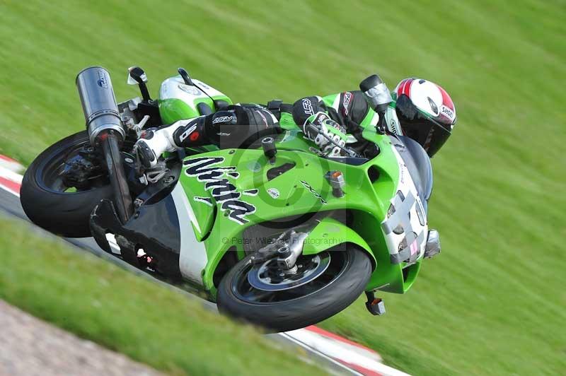 Motorcycle action photographs;Trackday digital images;event digital images;eventdigitalimages;no limits trackday;oulton park;oulton park circuit cheshire;oulton park photographs;peter wileman photography;trackday;trackday photos