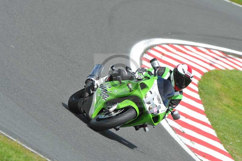 Motorcycle action photographs;Trackday digital images;event digital images;eventdigitalimages;no limits trackday;oulton park;oulton park circuit cheshire;oulton park photographs;peter wileman photography;trackday;trackday photos