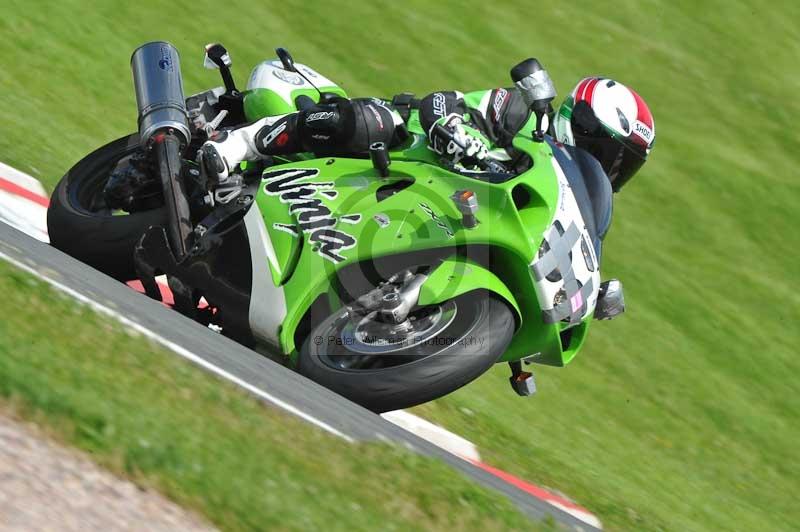 Motorcycle action photographs;Trackday digital images;event digital images;eventdigitalimages;no limits trackday;oulton park;oulton park circuit cheshire;oulton park photographs;peter wileman photography;trackday;trackday photos