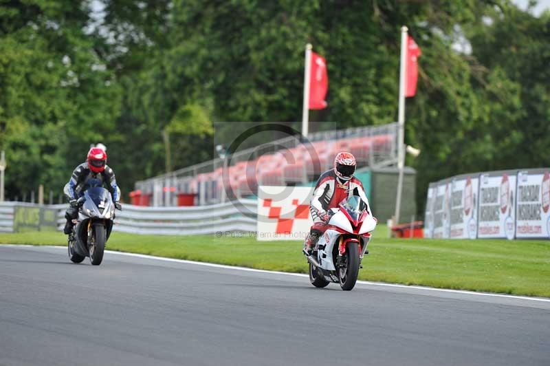 Motorcycle action photographs;Trackday digital images;event digital images;eventdigitalimages;no limits trackday;oulton park;oulton park circuit cheshire;oulton park photographs;peter wileman photography;trackday;trackday photos