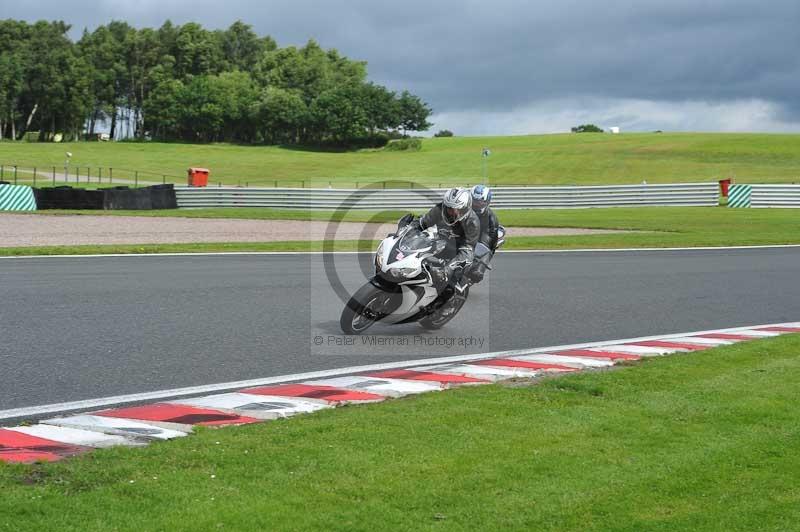 Motorcycle action photographs;Trackday digital images;event digital images;eventdigitalimages;no limits trackday;oulton park;oulton park circuit cheshire;oulton park photographs;peter wileman photography;trackday;trackday photos