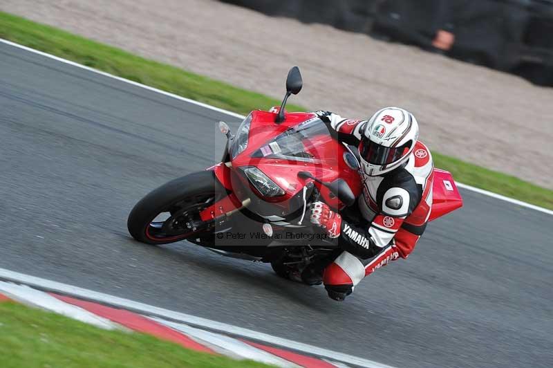 Motorcycle action photographs;Trackday digital images;event digital images;eventdigitalimages;no limits trackday;oulton park;oulton park circuit cheshire;oulton park photographs;peter wileman photography;trackday;trackday photos