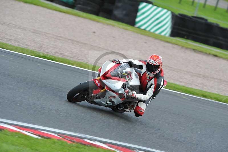 Motorcycle action photographs;Trackday digital images;event digital images;eventdigitalimages;no limits trackday;oulton park;oulton park circuit cheshire;oulton park photographs;peter wileman photography;trackday;trackday photos