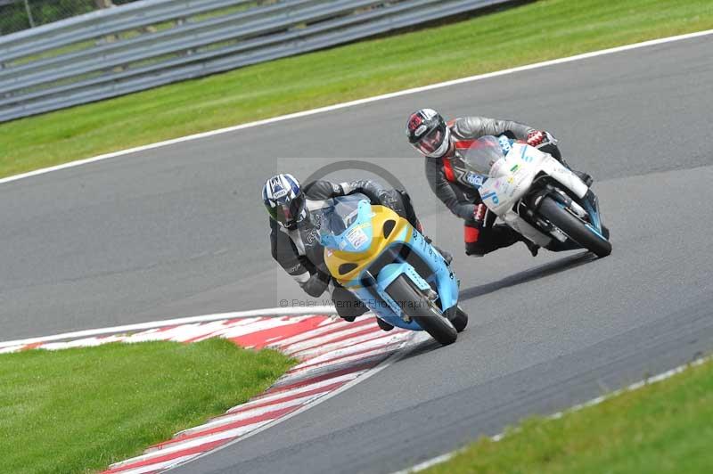 Motorcycle action photographs;Trackday digital images;event digital images;eventdigitalimages;no limits trackday;oulton park;oulton park circuit cheshire;oulton park photographs;peter wileman photography;trackday;trackday photos