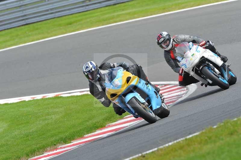 Motorcycle action photographs;Trackday digital images;event digital images;eventdigitalimages;no limits trackday;oulton park;oulton park circuit cheshire;oulton park photographs;peter wileman photography;trackday;trackday photos