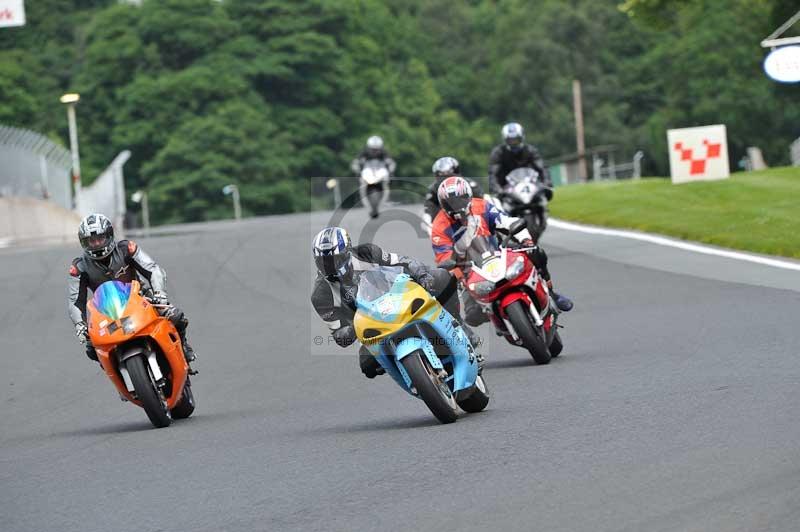 Motorcycle action photographs;Trackday digital images;event digital images;eventdigitalimages;no limits trackday;oulton park;oulton park circuit cheshire;oulton park photographs;peter wileman photography;trackday;trackday photos