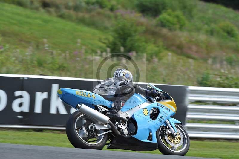 Motorcycle action photographs;Trackday digital images;event digital images;eventdigitalimages;no limits trackday;oulton park;oulton park circuit cheshire;oulton park photographs;peter wileman photography;trackday;trackday photos