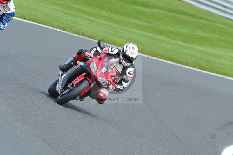 Motorcycle action photographs;Trackday digital images;event digital images;eventdigitalimages;no limits trackday;oulton park;oulton park circuit cheshire;oulton park photographs;peter wileman photography;trackday;trackday photos