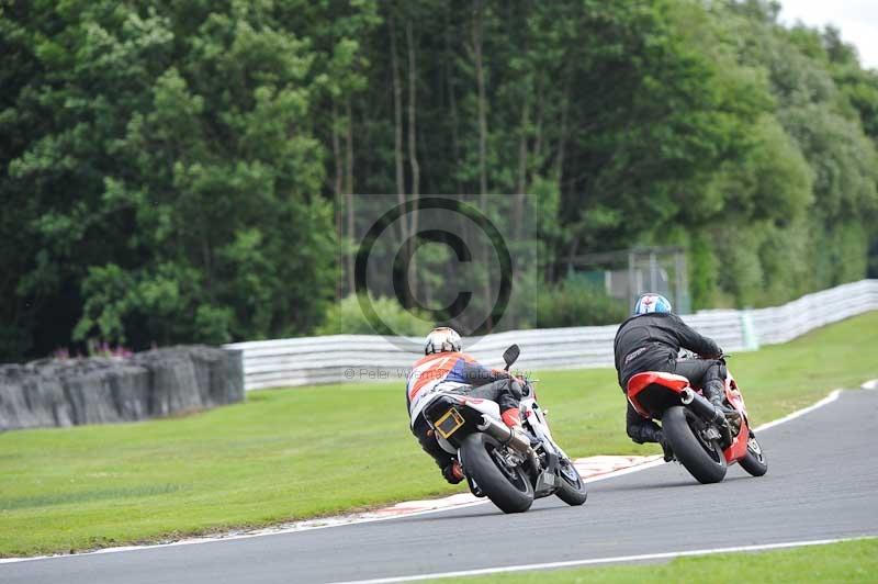 Motorcycle action photographs;Trackday digital images;event digital images;eventdigitalimages;no limits trackday;oulton park;oulton park circuit cheshire;oulton park photographs;peter wileman photography;trackday;trackday photos