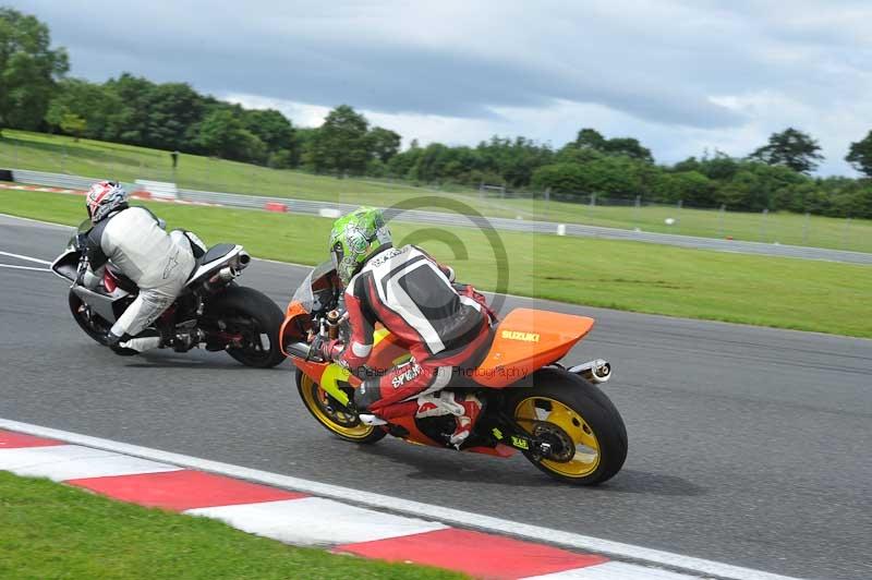 Motorcycle action photographs;Trackday digital images;event digital images;eventdigitalimages;no limits trackday;oulton park;oulton park circuit cheshire;oulton park photographs;peter wileman photography;trackday;trackday photos