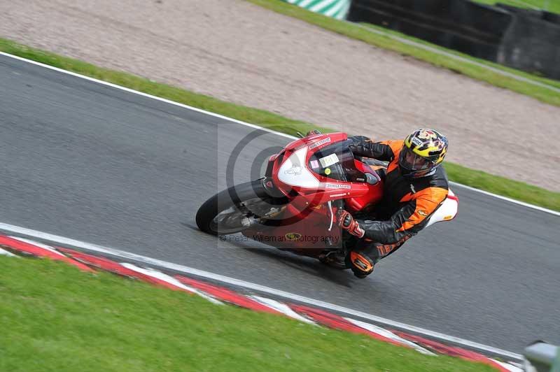 Motorcycle action photographs;Trackday digital images;event digital images;eventdigitalimages;no limits trackday;oulton park;oulton park circuit cheshire;oulton park photographs;peter wileman photography;trackday;trackday photos