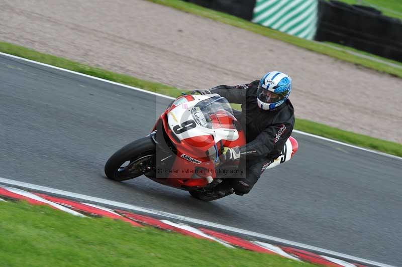 Motorcycle action photographs;Trackday digital images;event digital images;eventdigitalimages;no limits trackday;oulton park;oulton park circuit cheshire;oulton park photographs;peter wileman photography;trackday;trackday photos