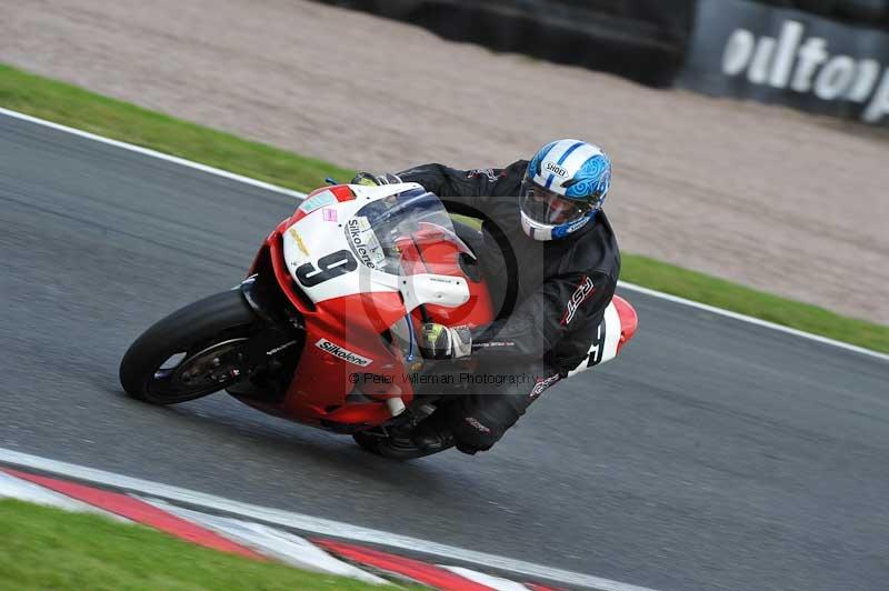 Motorcycle action photographs;Trackday digital images;event digital images;eventdigitalimages;no limits trackday;oulton park;oulton park circuit cheshire;oulton park photographs;peter wileman photography;trackday;trackday photos