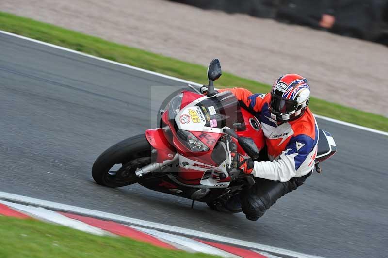 Motorcycle action photographs;Trackday digital images;event digital images;eventdigitalimages;no limits trackday;oulton park;oulton park circuit cheshire;oulton park photographs;peter wileman photography;trackday;trackday photos