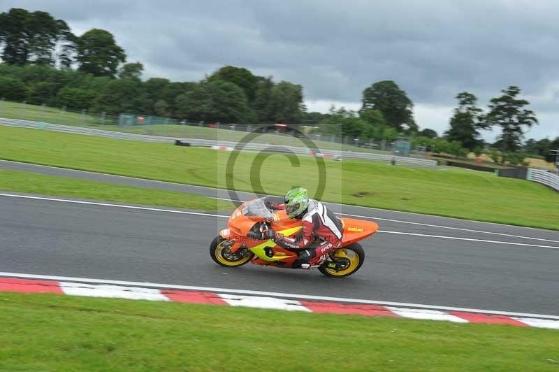 Motorcycle action photographs;Trackday digital images;event digital images;eventdigitalimages;no limits trackday;oulton park;oulton park circuit cheshire;oulton park photographs;peter wileman photography;trackday;trackday photos