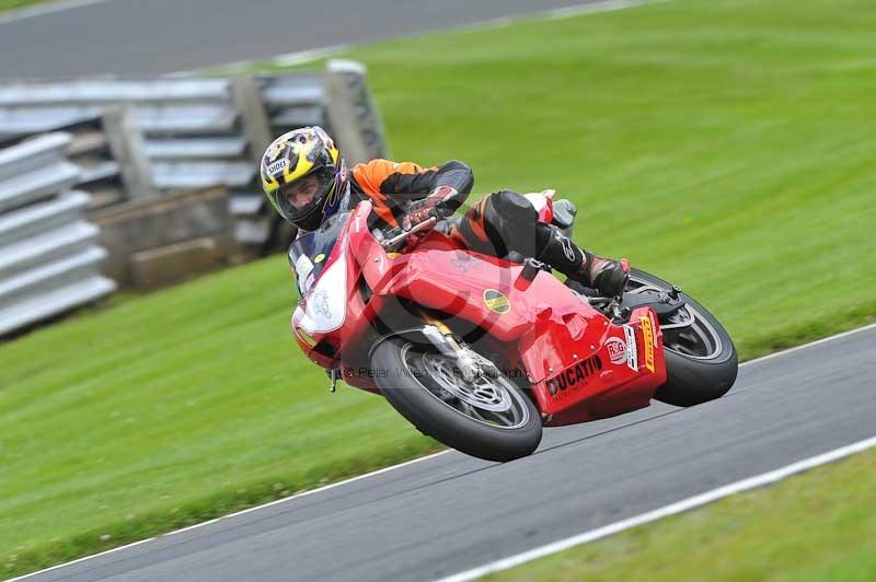 Motorcycle action photographs;Trackday digital images;event digital images;eventdigitalimages;no limits trackday;oulton park;oulton park circuit cheshire;oulton park photographs;peter wileman photography;trackday;trackday photos