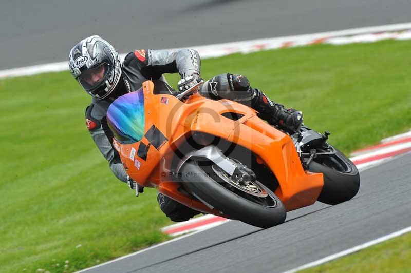 Motorcycle action photographs;Trackday digital images;event digital images;eventdigitalimages;no limits trackday;oulton park;oulton park circuit cheshire;oulton park photographs;peter wileman photography;trackday;trackday photos