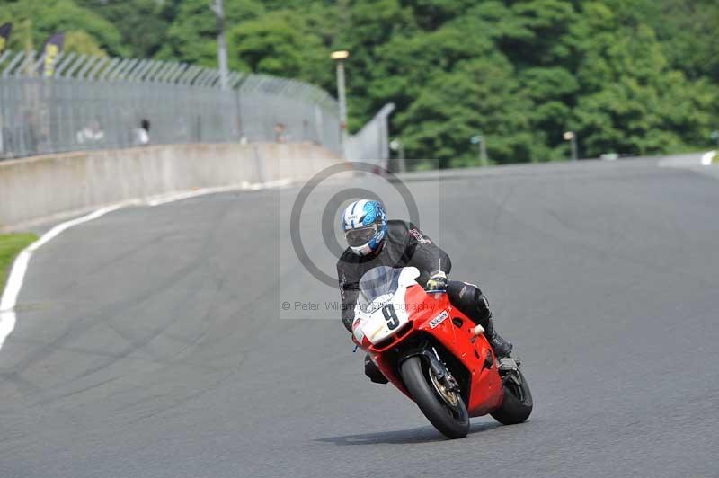 Motorcycle action photographs;Trackday digital images;event digital images;eventdigitalimages;no limits trackday;oulton park;oulton park circuit cheshire;oulton park photographs;peter wileman photography;trackday;trackday photos