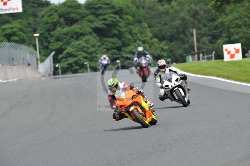 Motorcycle action photographs;Trackday digital images;event digital images;eventdigitalimages;no limits trackday;oulton park;oulton park circuit cheshire;oulton park photographs;peter wileman photography;trackday;trackday photos