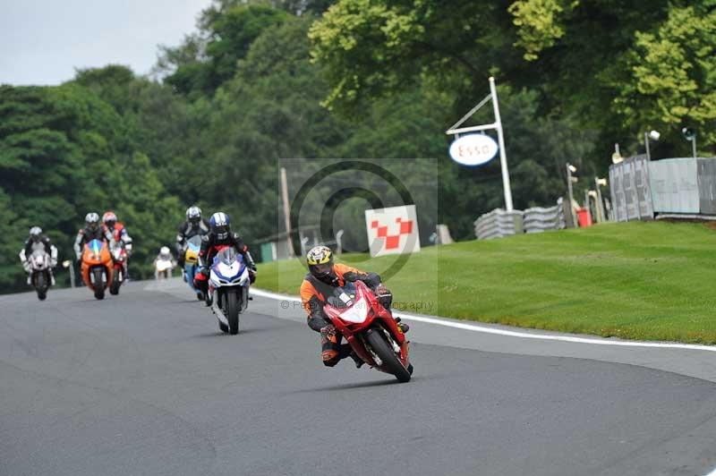 Motorcycle action photographs;Trackday digital images;event digital images;eventdigitalimages;no limits trackday;oulton park;oulton park circuit cheshire;oulton park photographs;peter wileman photography;trackday;trackday photos