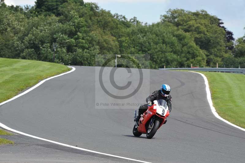 Motorcycle action photographs;Trackday digital images;event digital images;eventdigitalimages;no limits trackday;oulton park;oulton park circuit cheshire;oulton park photographs;peter wileman photography;trackday;trackday photos