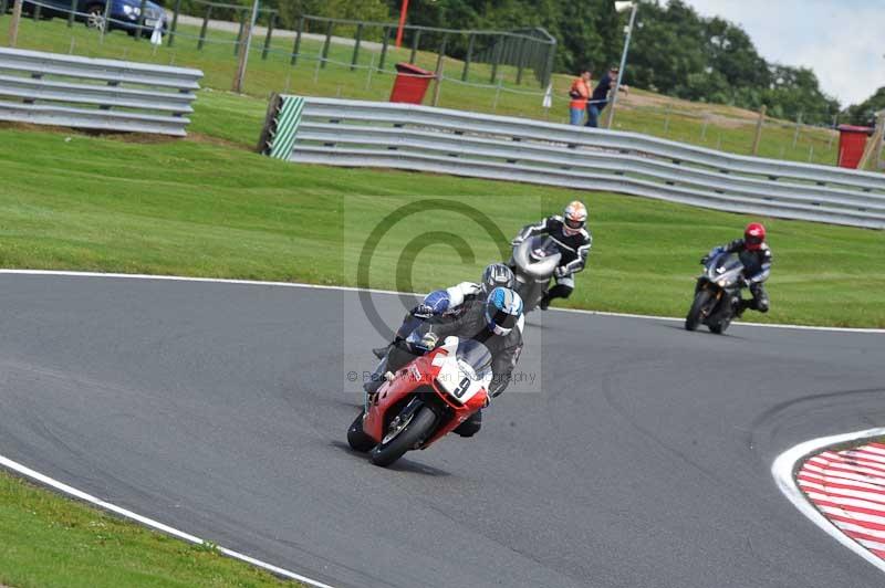 Motorcycle action photographs;Trackday digital images;event digital images;eventdigitalimages;no limits trackday;oulton park;oulton park circuit cheshire;oulton park photographs;peter wileman photography;trackday;trackday photos