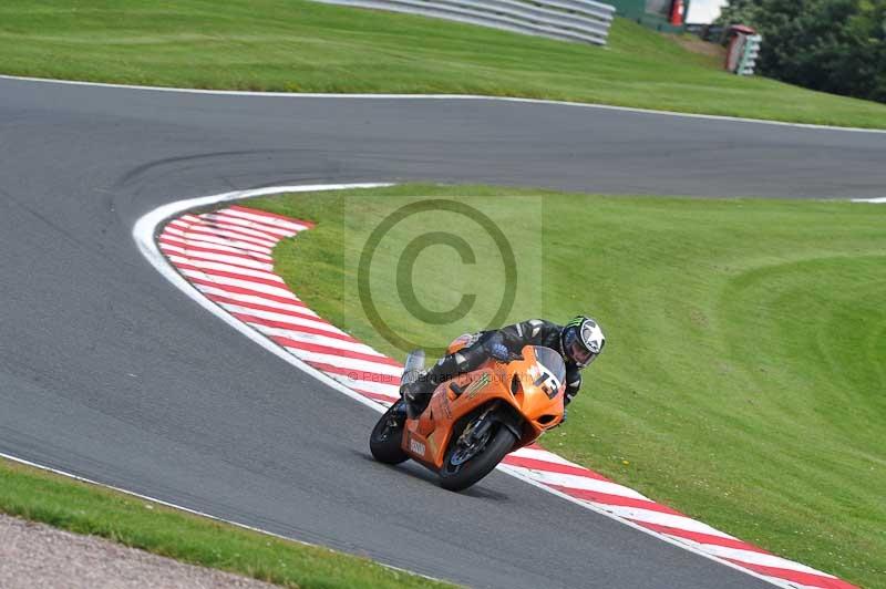 Motorcycle action photographs;Trackday digital images;event digital images;eventdigitalimages;no limits trackday;oulton park;oulton park circuit cheshire;oulton park photographs;peter wileman photography;trackday;trackday photos