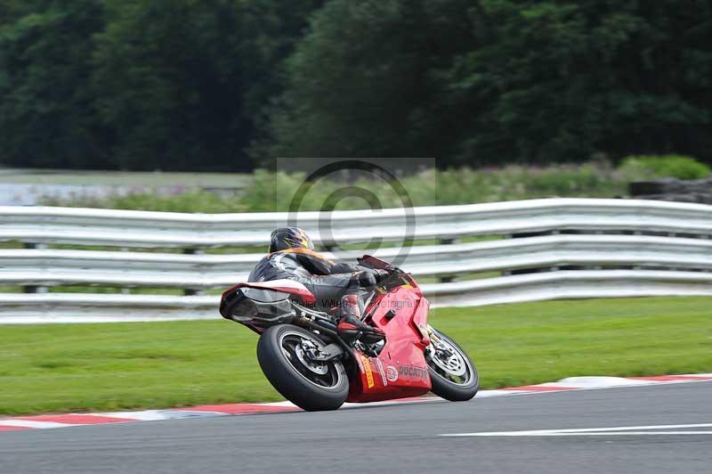 Motorcycle action photographs;Trackday digital images;event digital images;eventdigitalimages;no limits trackday;oulton park;oulton park circuit cheshire;oulton park photographs;peter wileman photography;trackday;trackday photos