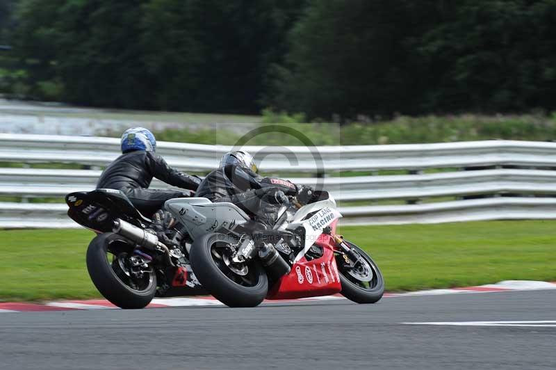 Motorcycle action photographs;Trackday digital images;event digital images;eventdigitalimages;no limits trackday;oulton park;oulton park circuit cheshire;oulton park photographs;peter wileman photography;trackday;trackday photos