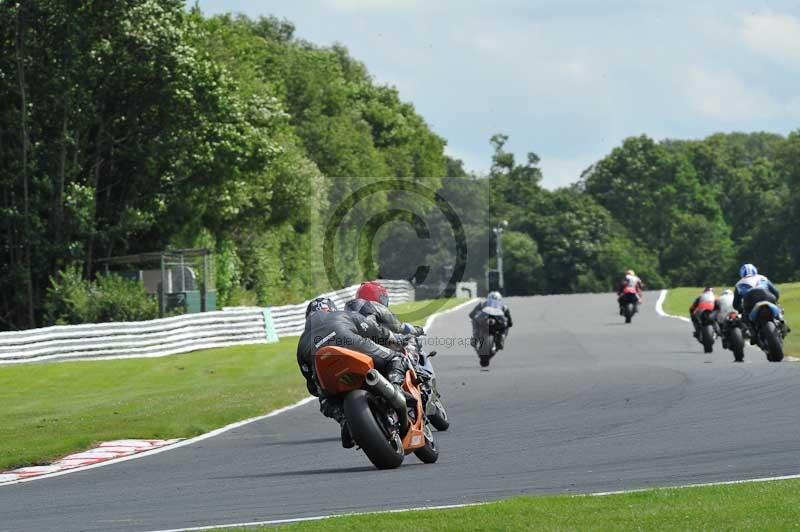 Motorcycle action photographs;Trackday digital images;event digital images;eventdigitalimages;no limits trackday;oulton park;oulton park circuit cheshire;oulton park photographs;peter wileman photography;trackday;trackday photos