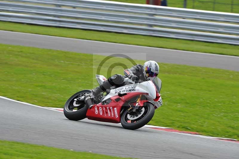 Motorcycle action photographs;Trackday digital images;event digital images;eventdigitalimages;no limits trackday;oulton park;oulton park circuit cheshire;oulton park photographs;peter wileman photography;trackday;trackday photos