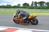 Motorcycle-action-photographs;Trackday-digital-images;event-digital-images;eventdigitalimages;no-limits-trackday;oulton-park;oulton-park-circuit-cheshire;oulton-park-photographs;peter-wileman-photography;trackday;trackday-photos