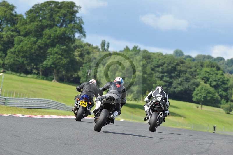 Motorcycle action photographs;Trackday digital images;event digital images;eventdigitalimages;no limits trackday;oulton park;oulton park circuit cheshire;oulton park photographs;peter wileman photography;trackday;trackday photos