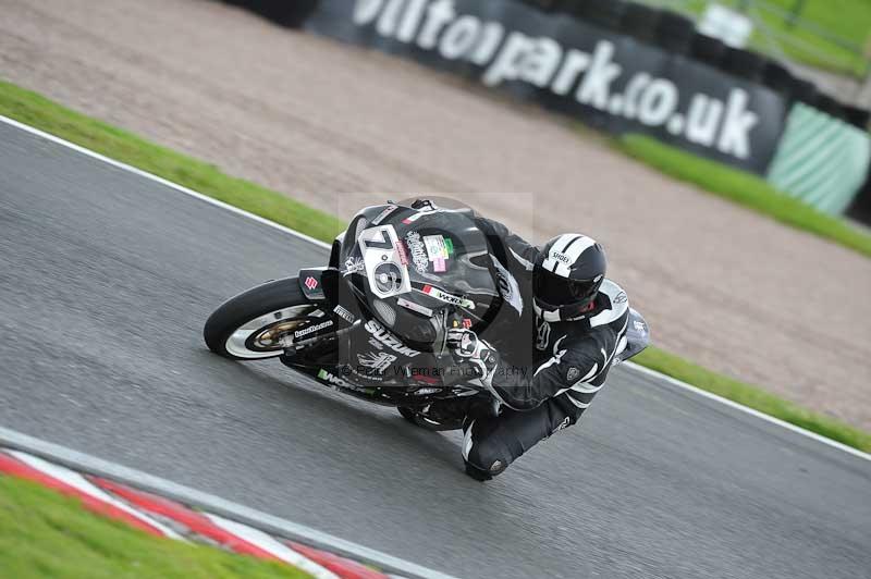 Motorcycle action photographs;Trackday digital images;event digital images;eventdigitalimages;no limits trackday;oulton park;oulton park circuit cheshire;oulton park photographs;peter wileman photography;trackday;trackday photos