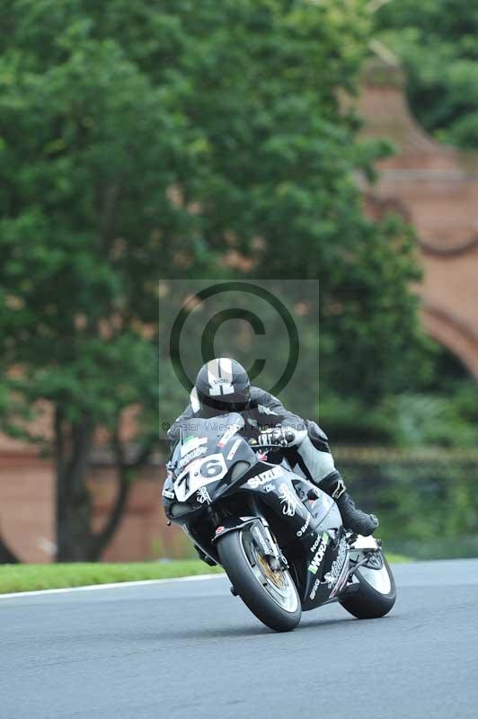 Motorcycle action photographs;Trackday digital images;event digital images;eventdigitalimages;no limits trackday;oulton park;oulton park circuit cheshire;oulton park photographs;peter wileman photography;trackday;trackday photos