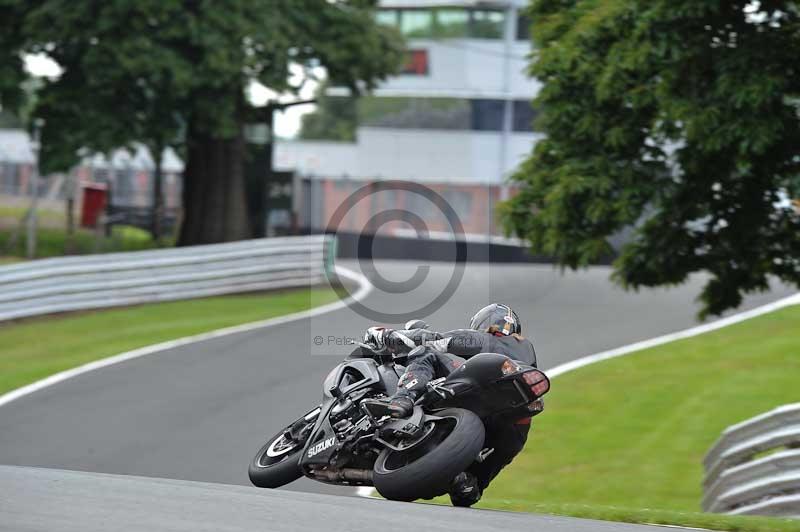 Motorcycle action photographs;Trackday digital images;event digital images;eventdigitalimages;no limits trackday;oulton park;oulton park circuit cheshire;oulton park photographs;peter wileman photography;trackday;trackday photos