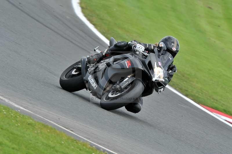 Motorcycle action photographs;Trackday digital images;event digital images;eventdigitalimages;no limits trackday;oulton park;oulton park circuit cheshire;oulton park photographs;peter wileman photography;trackday;trackday photos